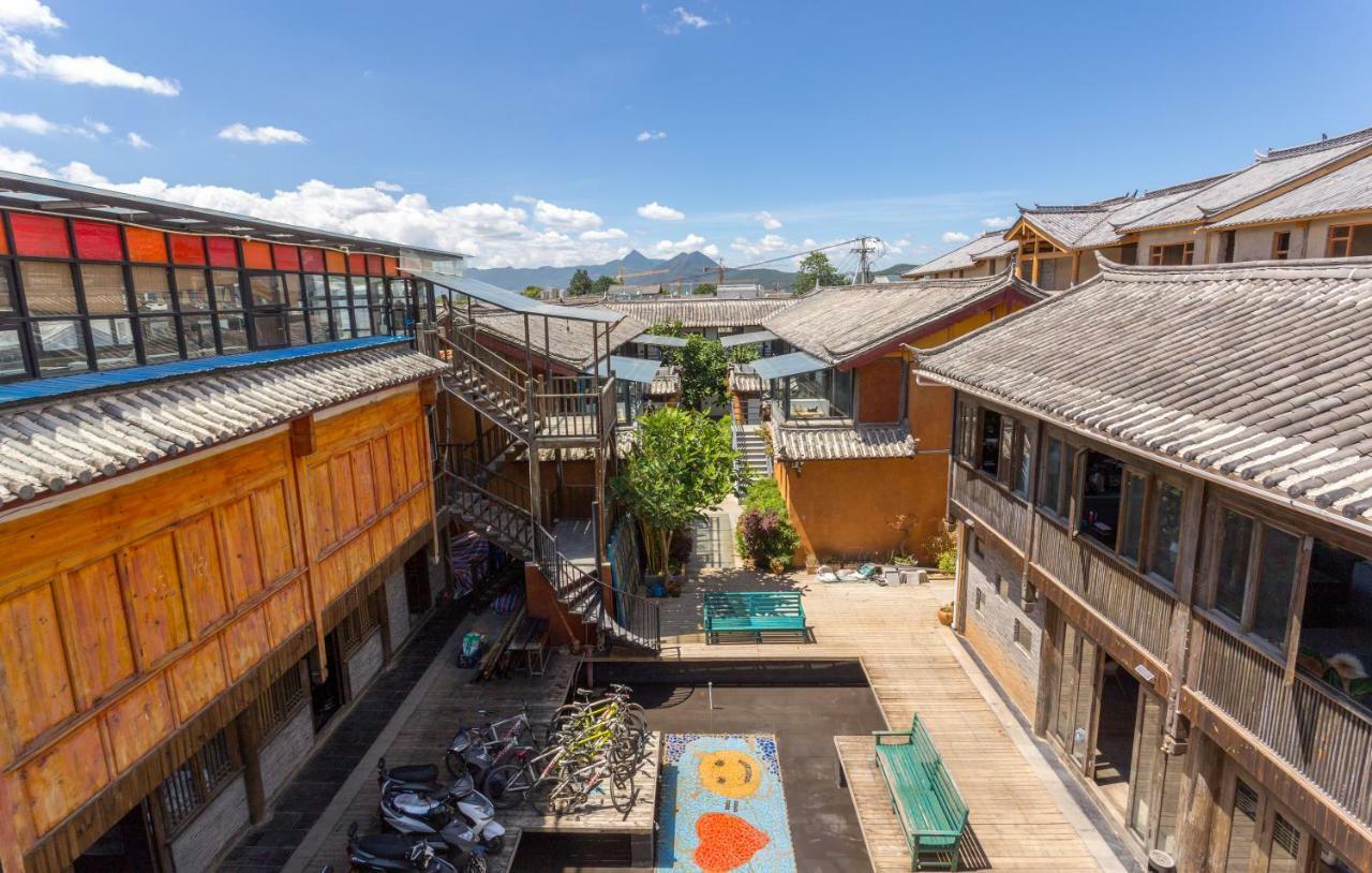 Lijiang Desti Youth Park Hostel Lijiang (Yunnan) Exterior foto