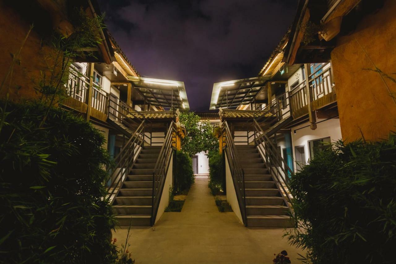 Lijiang Desti Youth Park Hostel Lijiang (Yunnan) Exterior foto